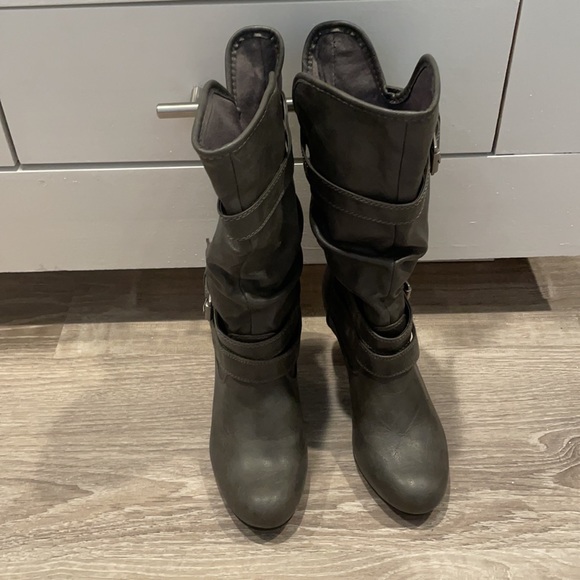 Grey Slouchy Nine West Boots - Picture 10 of 12